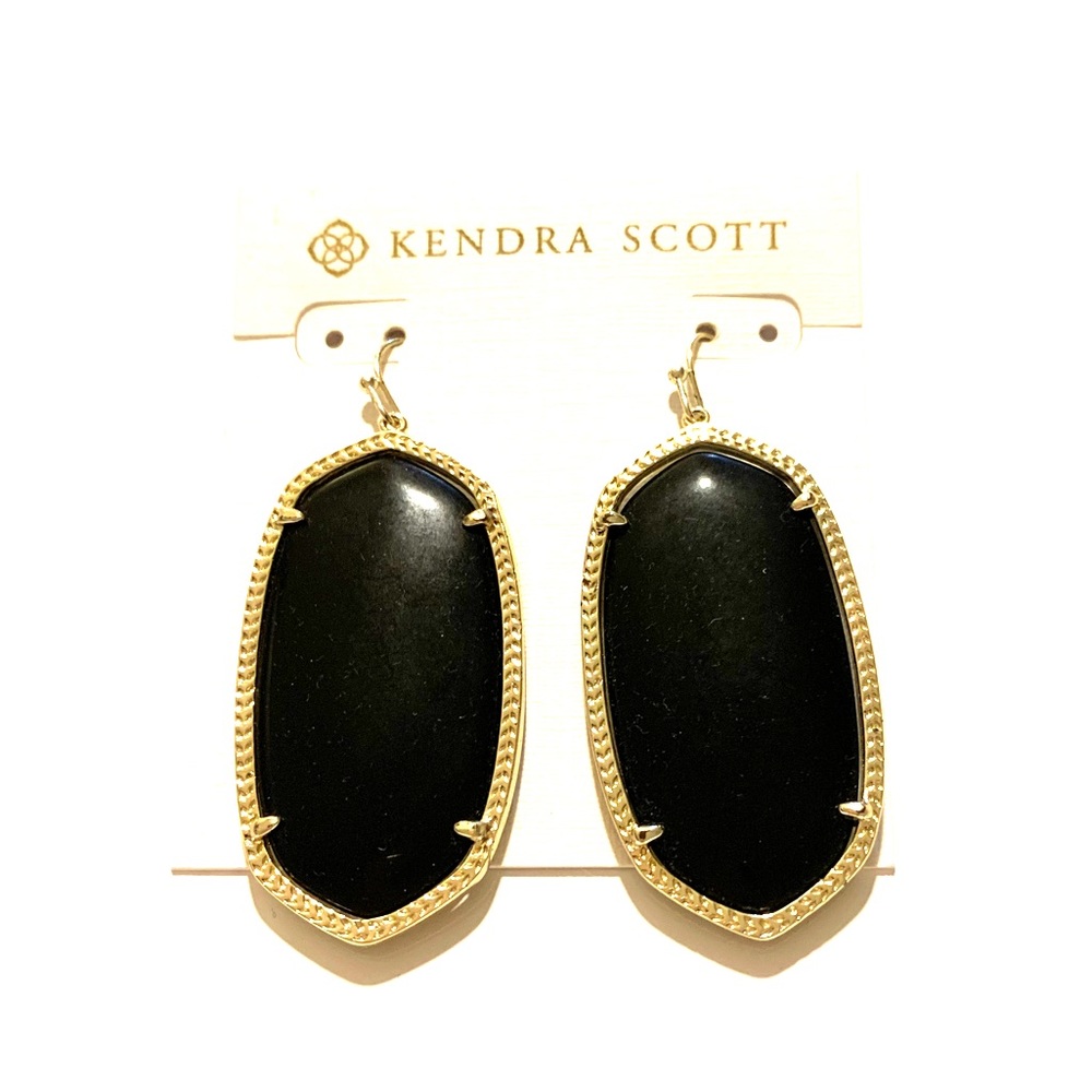 NWT Kendra Scott Danielle earrings